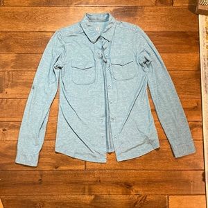 Women’s Soft Ascend Button Down - XS